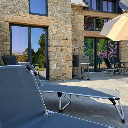 Maison D'Hote Avec Sauna Et Jacuzzi A La Campagne Les Portes du Coglais Экстерьер фото